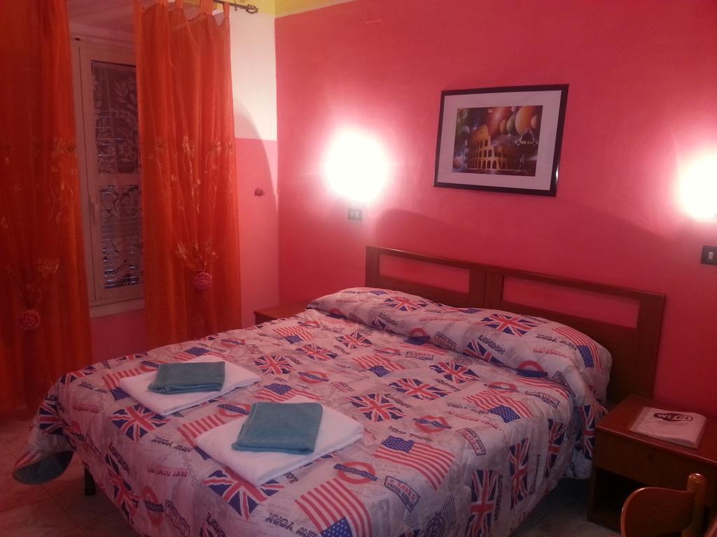 Hotel Roxena House Rzym Zewnętrze zdjęcie
