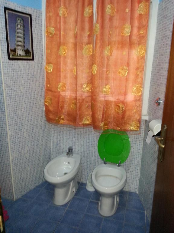 Hotel Roxena House Rzym Zewnętrze zdjęcie