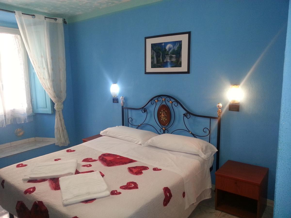 Hotel Roxena House Rzym Zewnętrze zdjęcie
