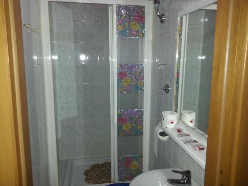 Hotel Roxena House Rzym Zewnętrze zdjęcie